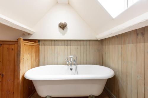 Koupelna v ubytování Discovery Cottage