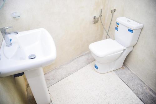 Un baño de Fieldscape 9 Full APT