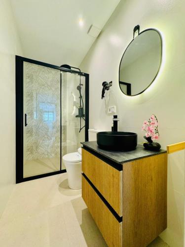 PLANAS 3 Designer Aparment with Terraza in Ruzafa SOHO