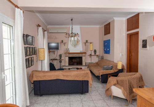 Μια τηλεόραση ή/και κέντρο ψυχαγωγίας στο Seaside-Maisonette