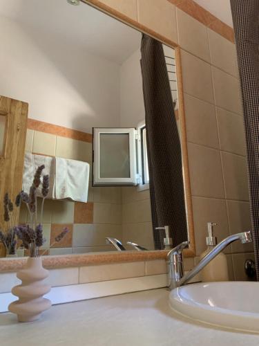 Koupelna v ubytování AMPELIA KYTHIRA