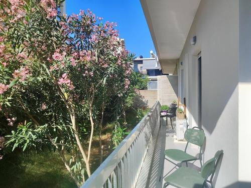 Kalliso City Apartment near the beach