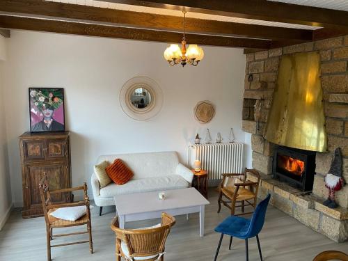 Zona de estar de Agréable maison avec vue panoramique