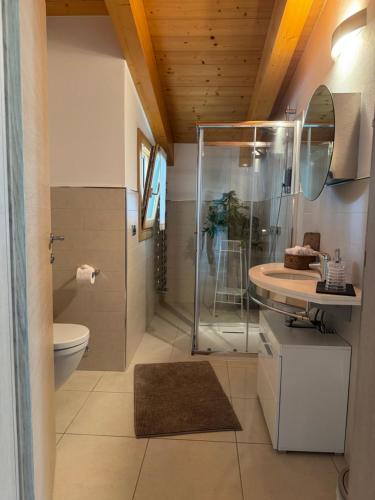 Ένα μπάνιο στο DB Apartments - Il Nido
