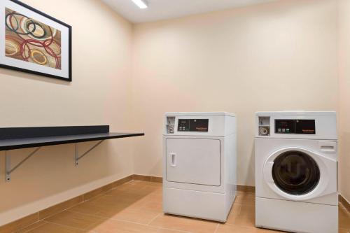 Foto dalla galleria di Fairfield Inn & Suites Saginaw a Saginaw