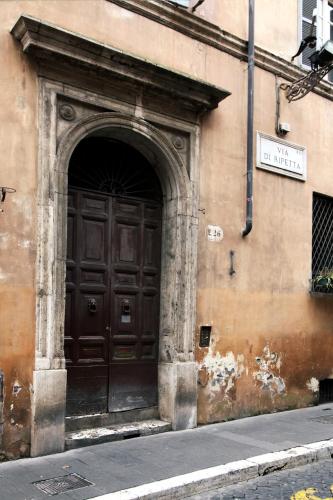 Rome, very central 2 bedrooms 4 beds
