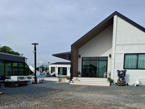 ヴィラが所在する建物