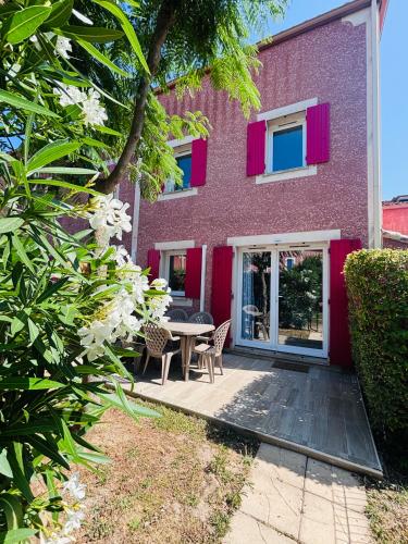 Maison de vacances avec piscines