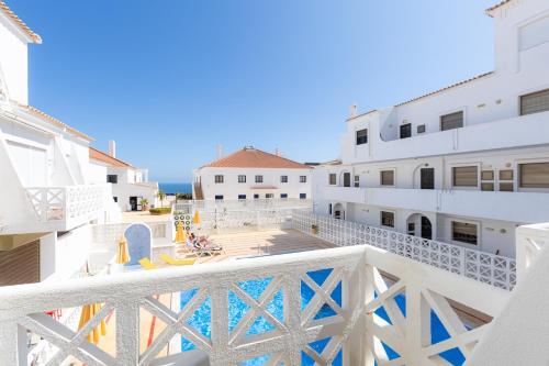 Beachtime - Oura Beach Apartment