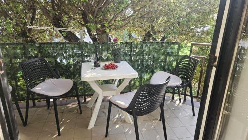 Apartman Luma Mare - 3 Min Walk to the Sea