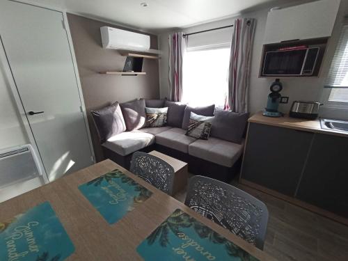 Mobil home les violettes - 6 places - Camping du Bosc