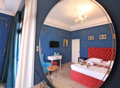 Gallery image of NovART Gallery & Sea Hotel in Sumqayyt