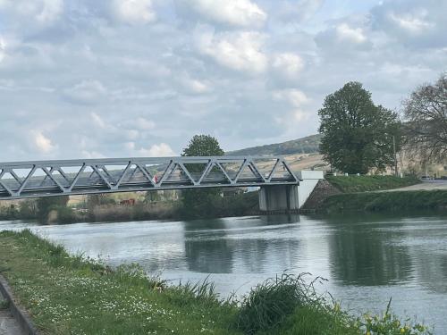 Photo de la galerie de l'établissement Gîte de la tour, à Damery