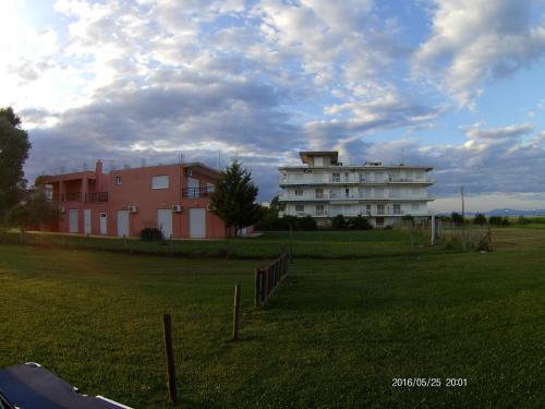 Gambar di galeri bagi Hotel Akrogiali di Korinós