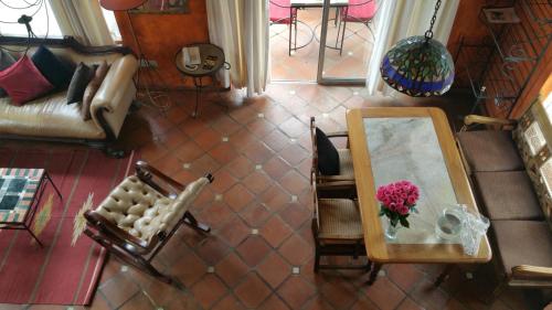 Χώρος καθιστικού στο Woodmere Grand Hotel & Serviced Apartments