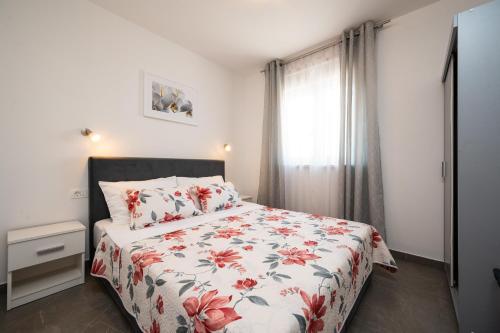 Apartment Tia