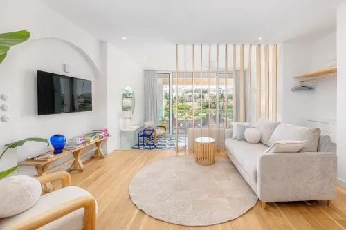 Foto Ocean Studio by ENDLESS SUN I modern comfort, sea view, wi-fi, parking, rooftop pool 2