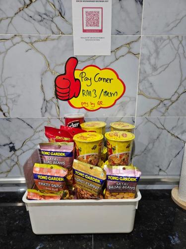 Makanan di atau berdekatan rumah percutian