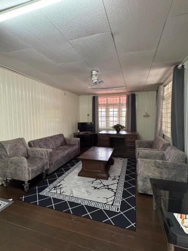 Un lugar para sentarse en WanKi Homestay