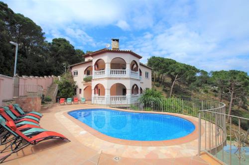 V&V Lloret-Villa Christine, villa lujosa para 17 personas