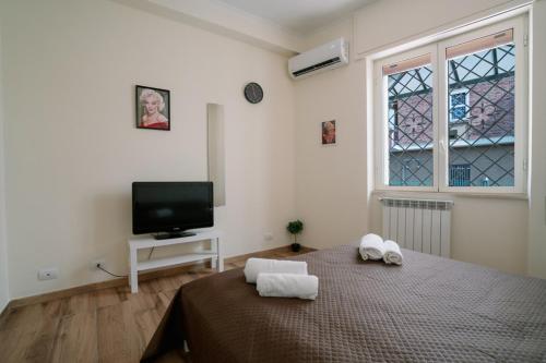 Marilyn Rooms