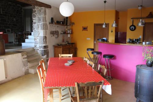 Maison Familiale et Chaleureuse