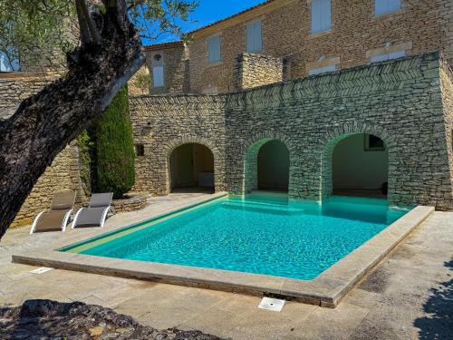 Villa de vacances à Gordes avec piscine, La Bastide de Léa