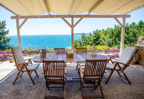 Endless Seaview Villa