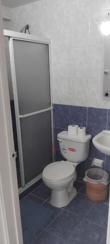 Ένα μπάνιο στο Appartamento piano terra 2 stanze