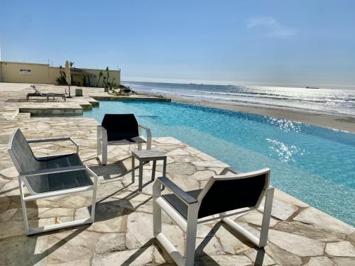 Mar y Sol 15th Floor 3BR 2 BA Condo with poolの敷地内または近くにあるプール