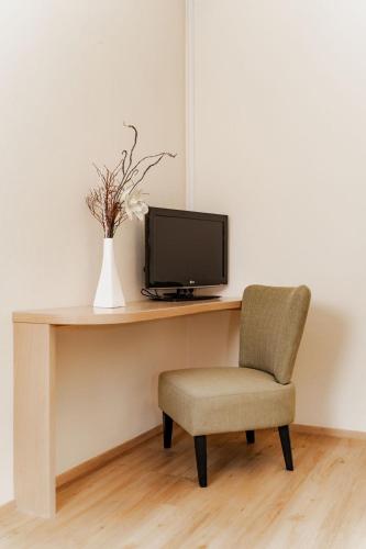 Μια τηλεόραση ή/και κέντρο ψυχαγωγίας στο SEENZeit Apartments