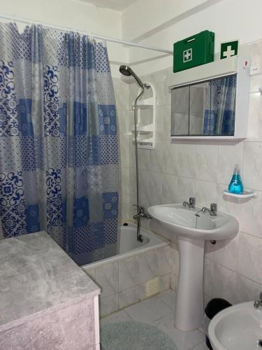 Two-bedroom apartment - 500 meters from the beach