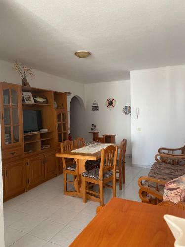 Two-bedroom apartment - 500 meters from the beach