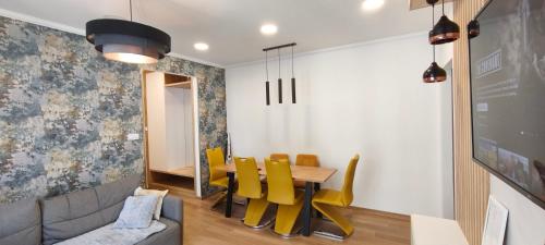 Posezení v ubytování Pomposa Grand Premium sea view apartment