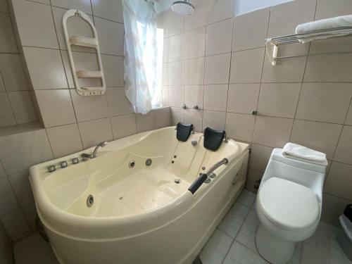 Ένα μπάνιο στο Hotel Santa Fe