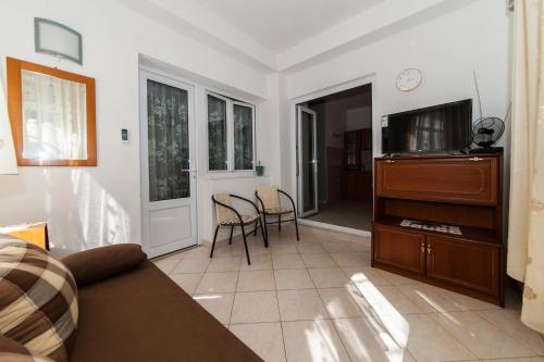 Chapel Road Apartments