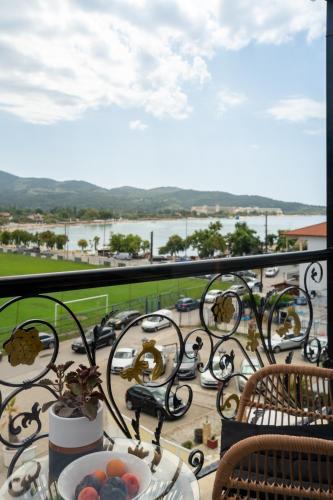 Gallery image of Greek House Hotel in Neos Marmaras
