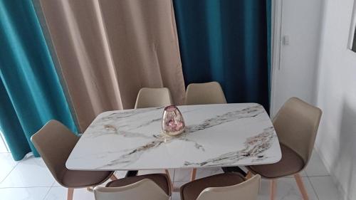 Φωτογραφία από το άλμπουμ του Ti Kaz Pointe Allègre σε Sofaïa