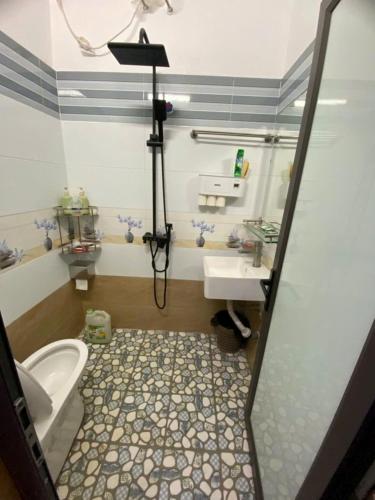 Ένα μπάνιο στο Hà Châu Homestay