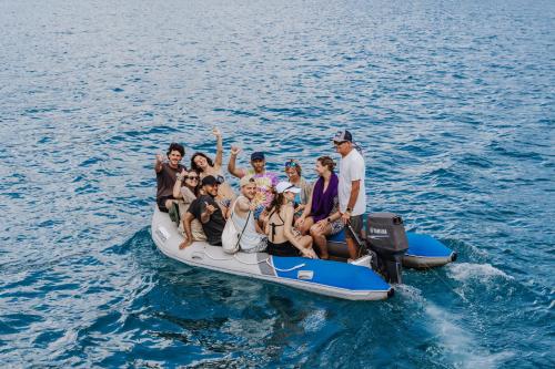 Fotografie z fotogalerie ubytování Sailing Vessel Summer Jo 2 Night Voyage, Pricing is for 2 Nights All Inclusive Food v destinaci Airlie Beach