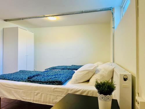 Room in Landskronaにあるベッド