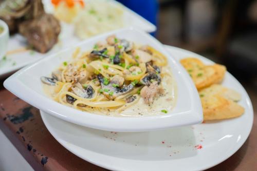 Φωτογραφία από το άλμπουμ του Eagle Wings Hotel & Restaurant σε Apia