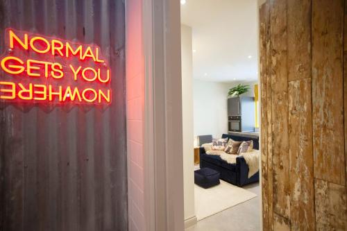 Quirky Aparthotel 2min to Central Station photo 19
