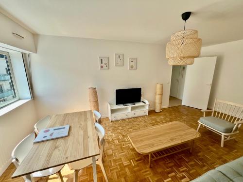 Photo de la galerie de l'établissement Le Splendide avec Parking, à Sotteville-lès-Rouen