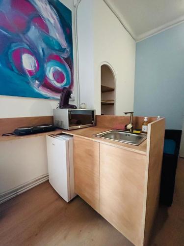 Photo de la galerie de l'établissement Séjour Confortable au Cœur de Cours Julien, Marseille, à Marseille