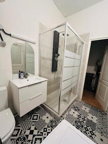 Photo de la galerie de l'établissement Séjour Confortable au Cœur de Cours Julien, Marseille, à Marseille