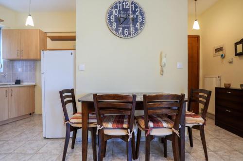 J&M Apartment