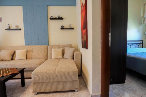 J&M Apartment