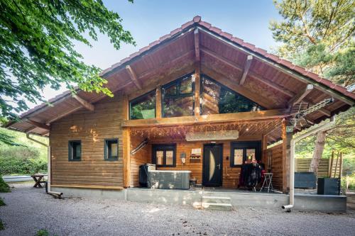 Le Chalet des Buch avec Spa