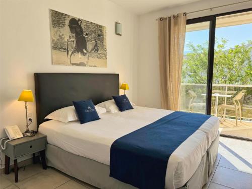 Ένα ή περισσότερα κρεβάτια σε δωμάτιο στο Best Western Hotel Casa Bianca, Piscine Intérieure et Extérieure